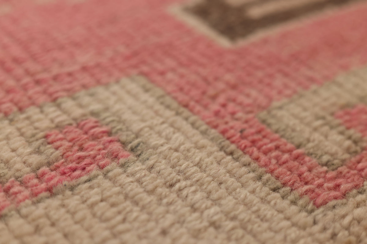 Sethuriel Persian Style Runner Rug