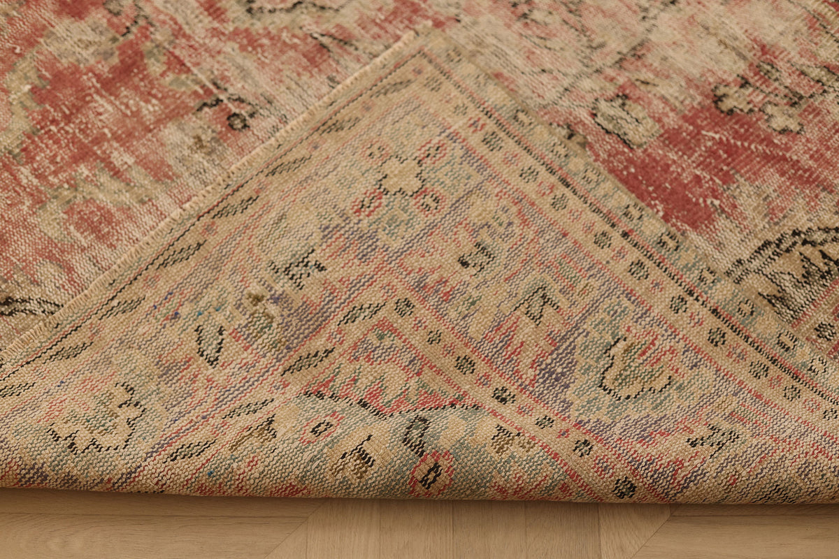 Vintage Manisa Turkish Area Rug 6x9 ft — Red & Beige Distressed (No. 60472)
