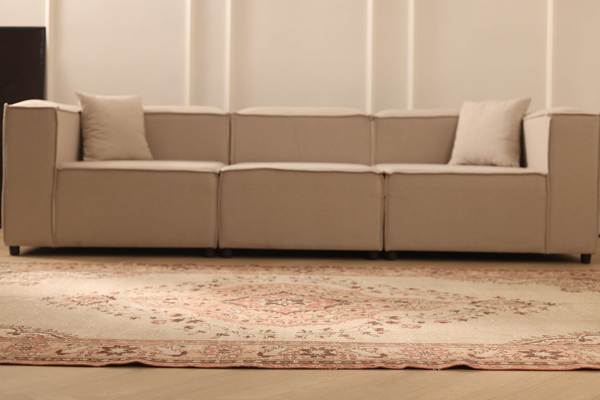 Vintage Isparta Turkish Area Rug 6x10 ft — Beige & Brown Floral