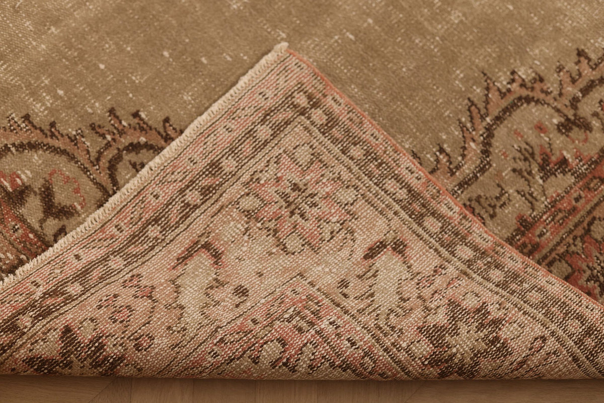 Vintage Isparta Turkish Area Rug 6x10 ft — Beige & Brown Floral