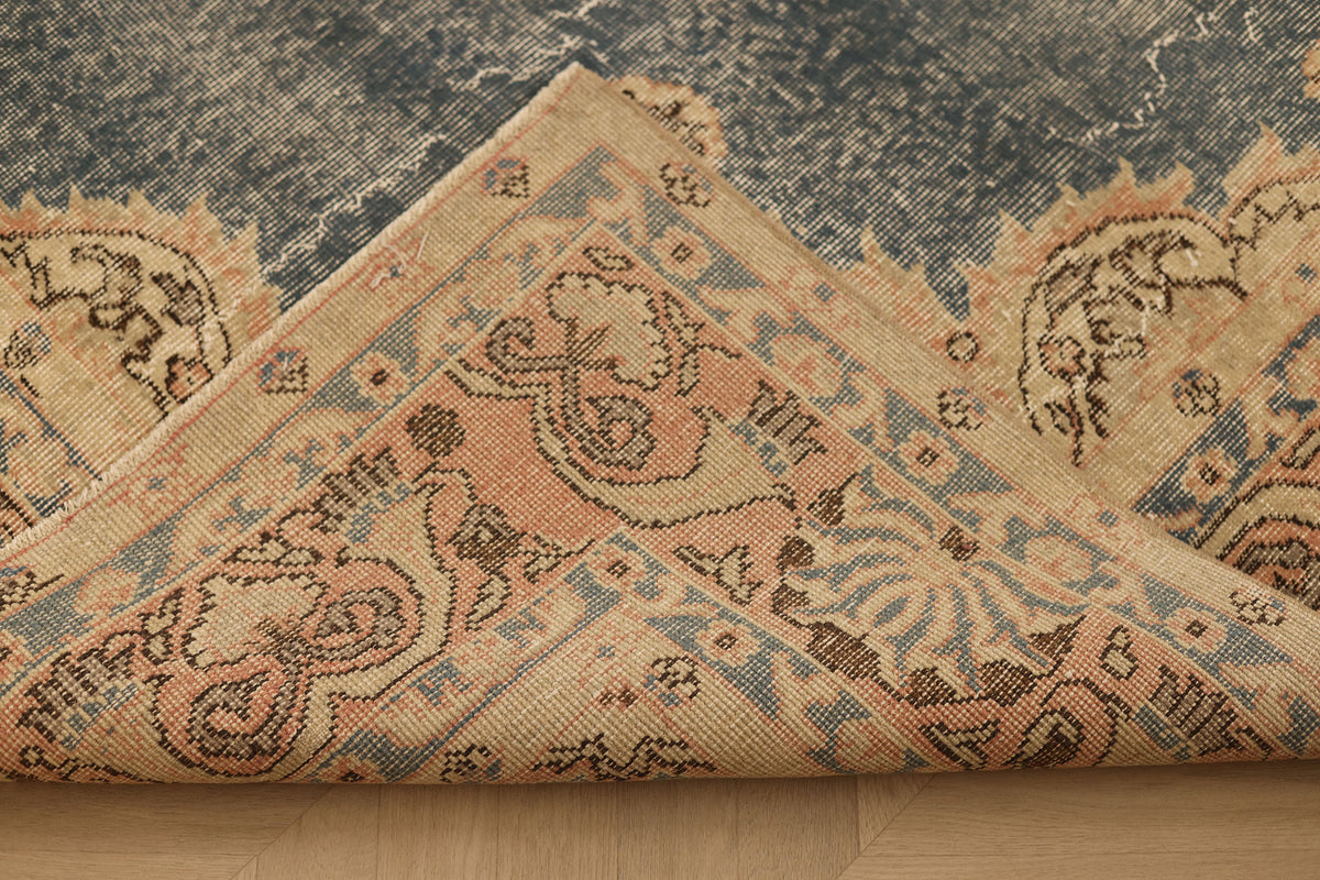 Vintage Isparta Turkish Area Rug 6x9 ft — Blue & Beige Floral