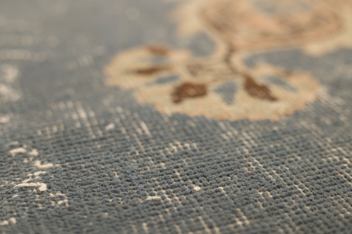 Vintage Isparta Turkish Area Rug 6x9 ft — Blue & Beige Floral