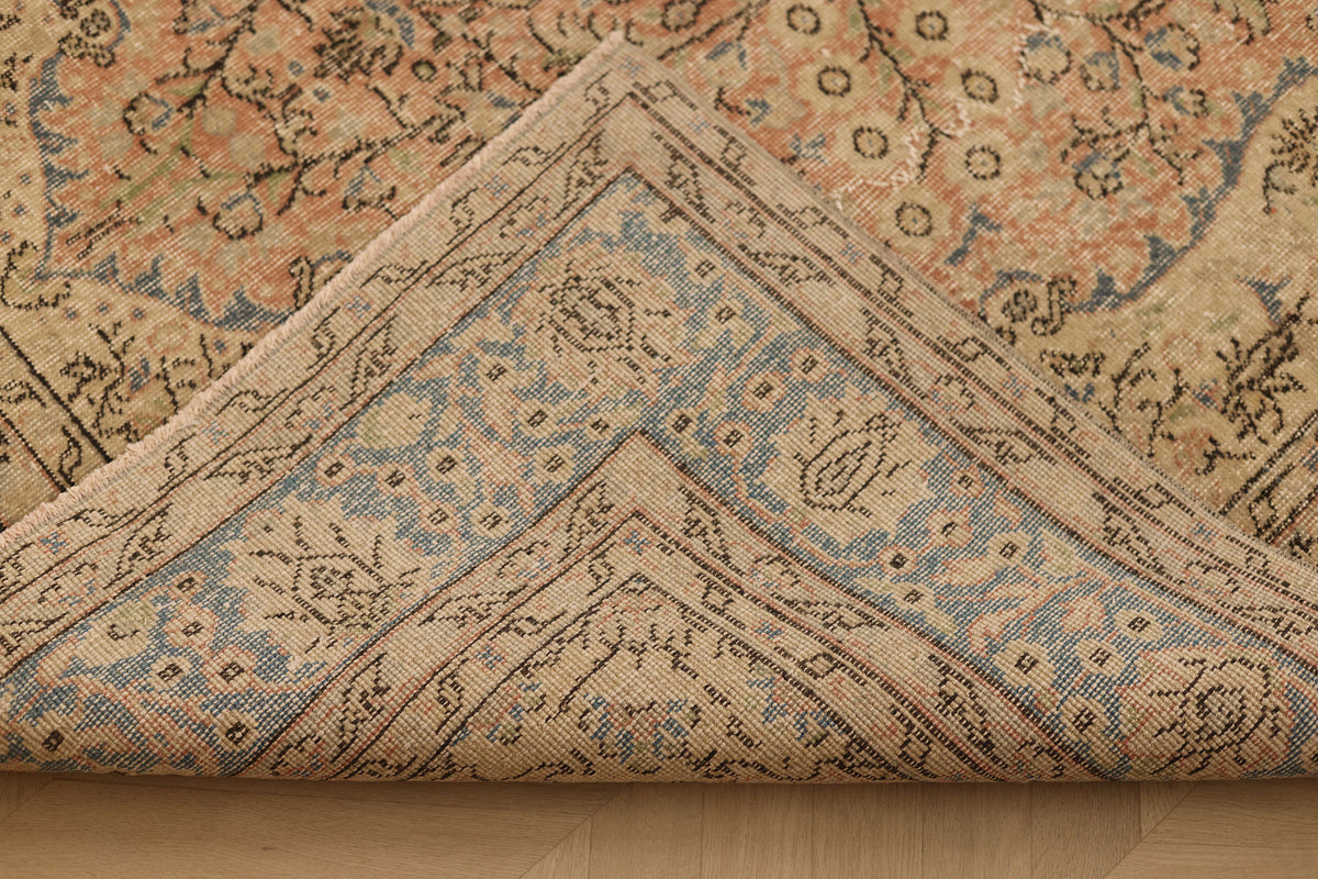 Vintage Isparta Turkish Area Rug 6x10 ft — Beige & Blue Floral (No. 60616)