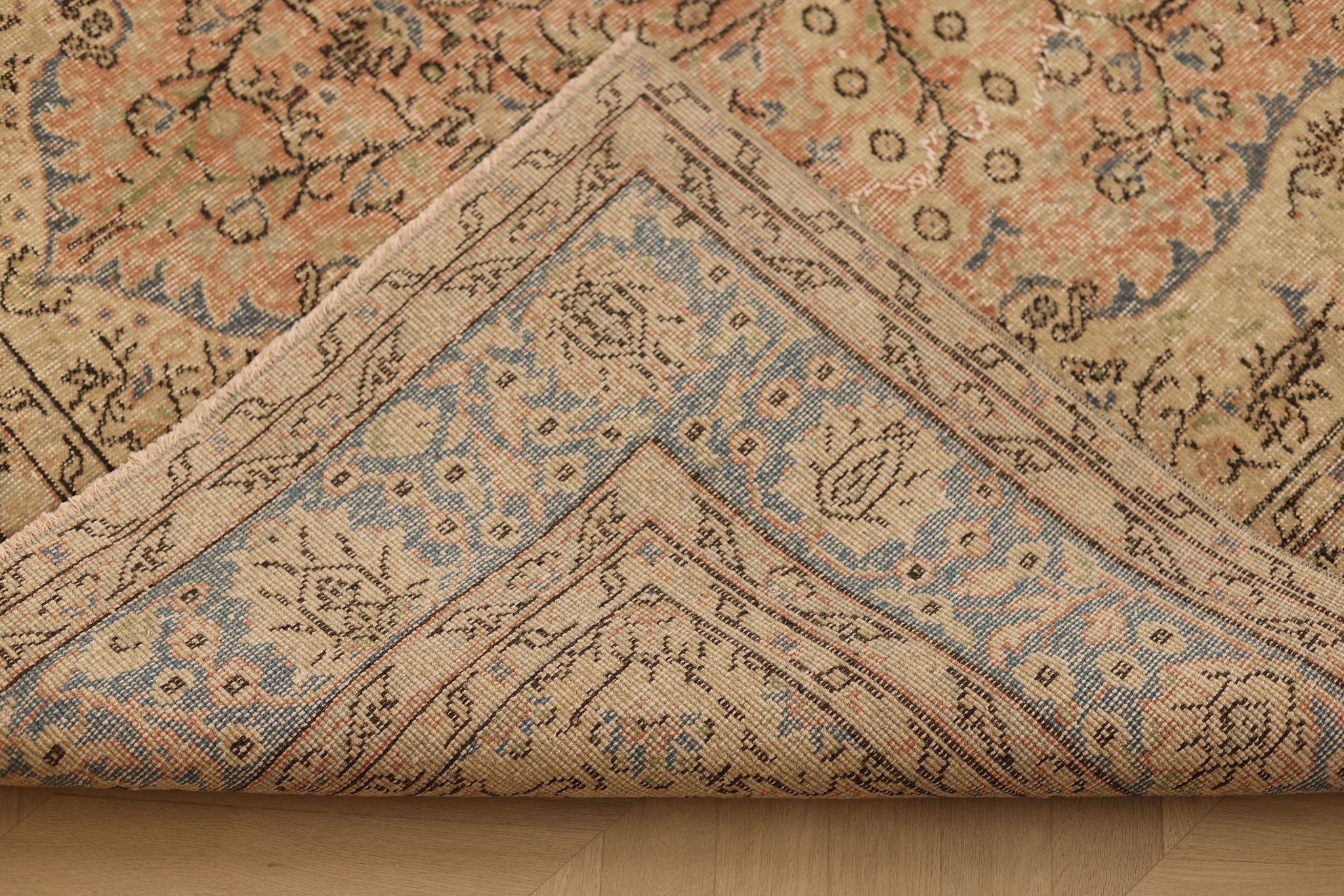 Vintage Isparta Turkish Area Rug 6x10 ft — Beige & Blue Floral (No. 60616)
