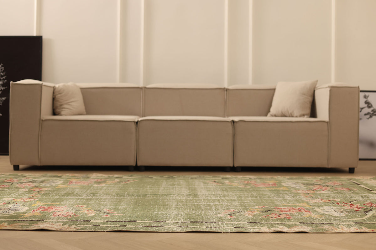 Vintage Isparta Turkish Area Rug 6x9 ft — Green & Pink Distressed