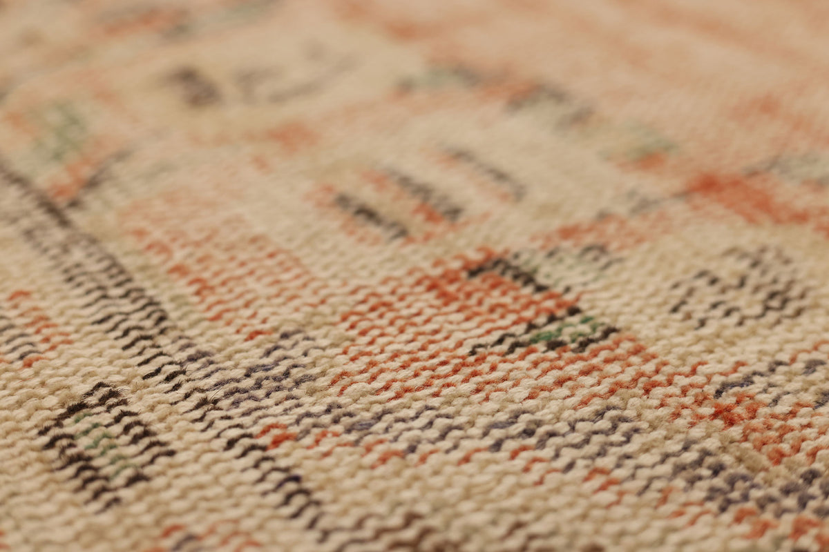 Vintage Manisa Turkish Area Rug 6x10 ft — Pink & Beige Distressed