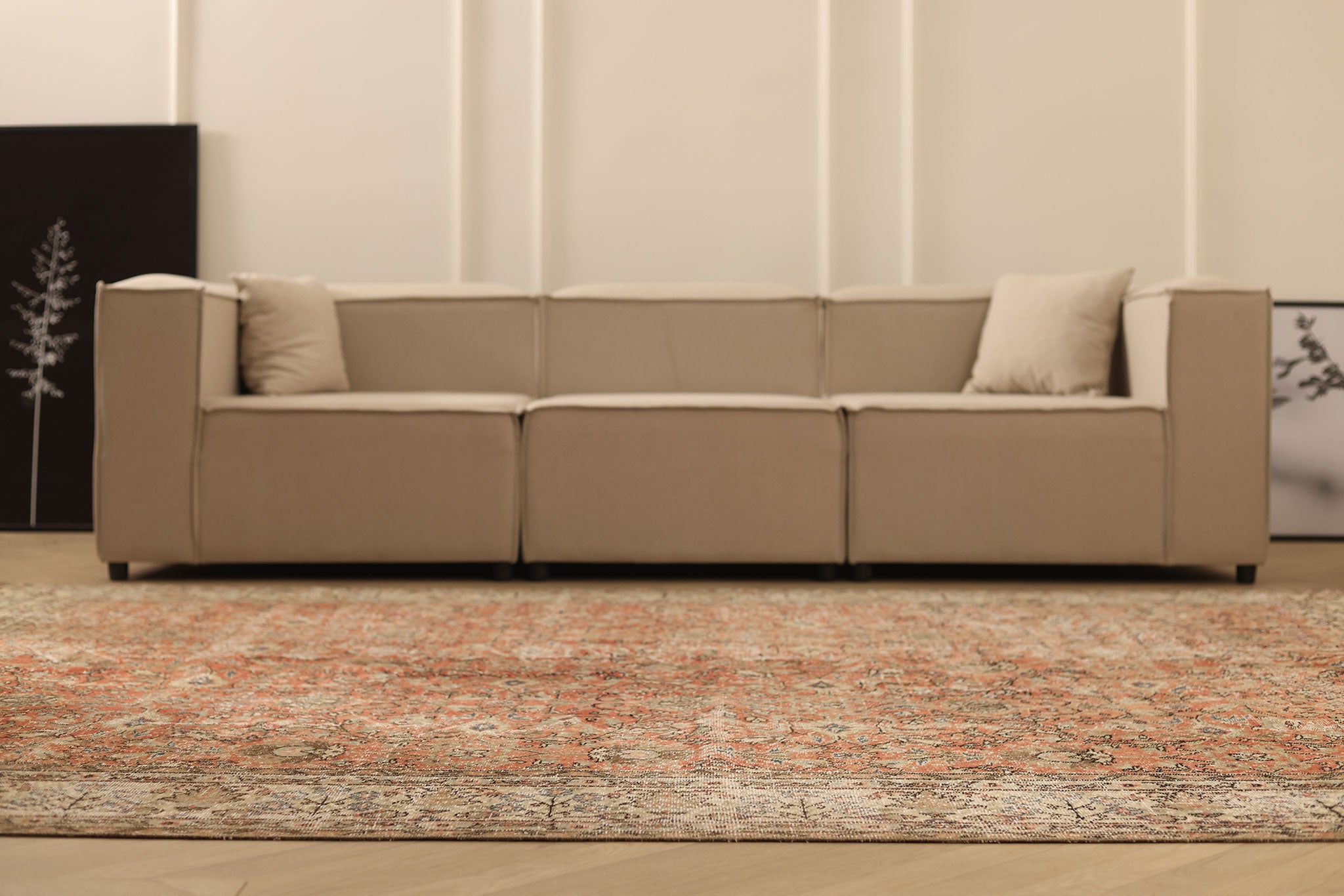 Vintage Isparta Turkish Area Rug 7x10 ft — Red & Beige Distressed