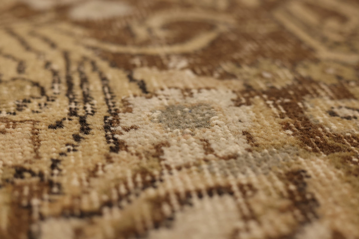 Vintage Isparta Turkish Area Rug 5x9 ft — Beige & Brown Floral (No. 60709)