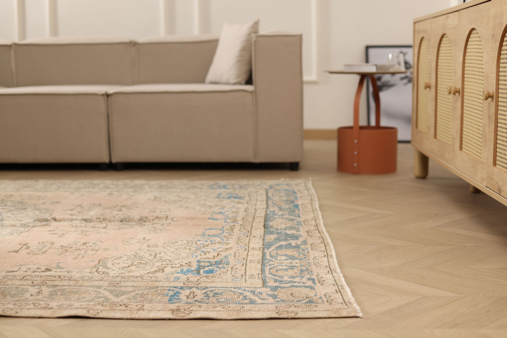 Vintage Isparta Turkish Area Rug 6x9 ft — Beige Floral (No. 60806)