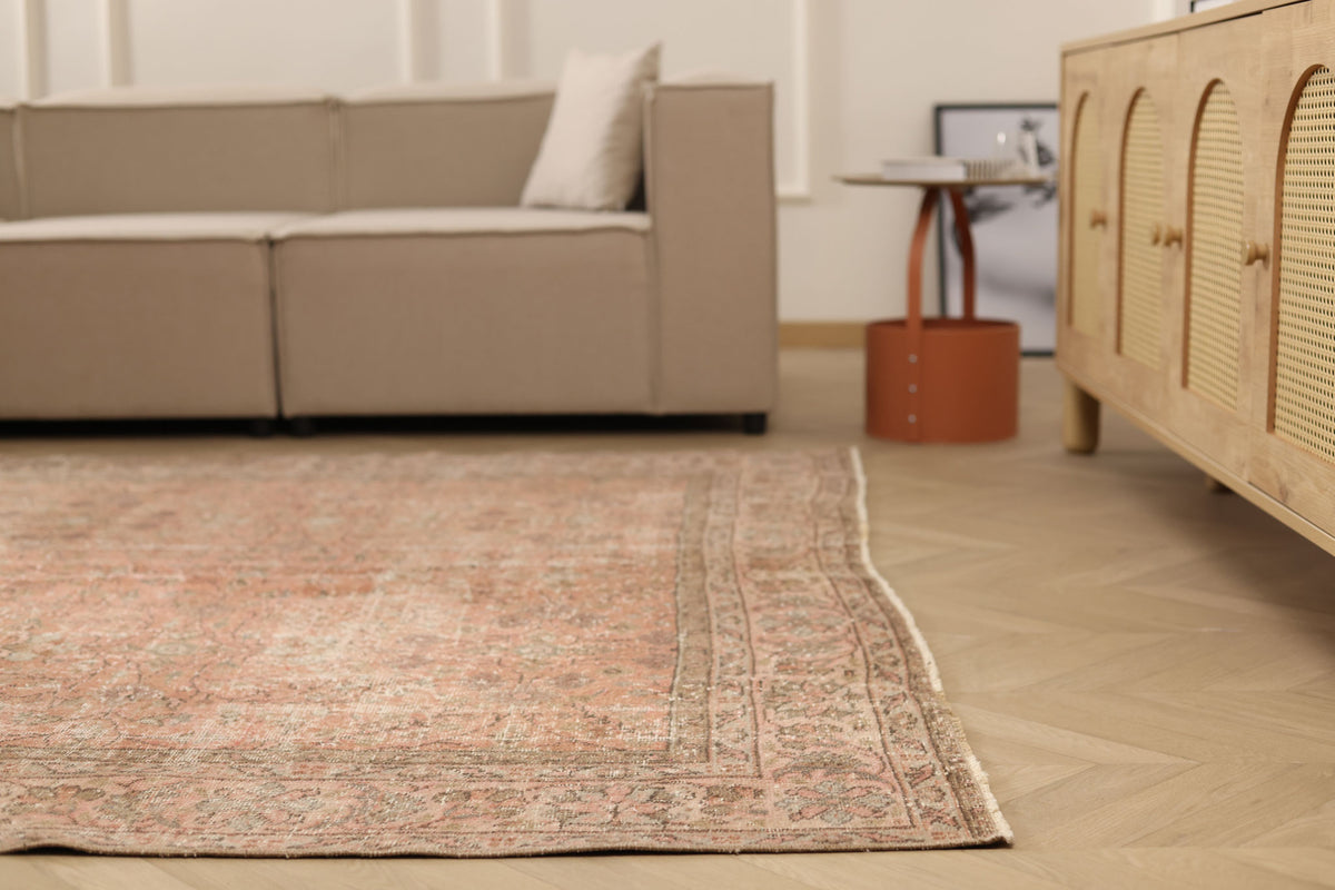 Vintage Isparta Turkish Area Rug 6x10 ft — Orange Floral (No. 60810)