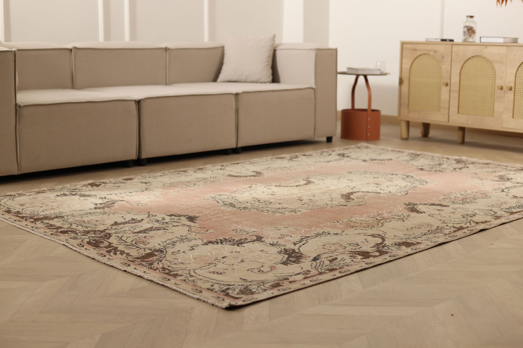Vintage Isparta Turkish Area Rug 6x9 ft — Brown & Beige Floral (No. 60826)