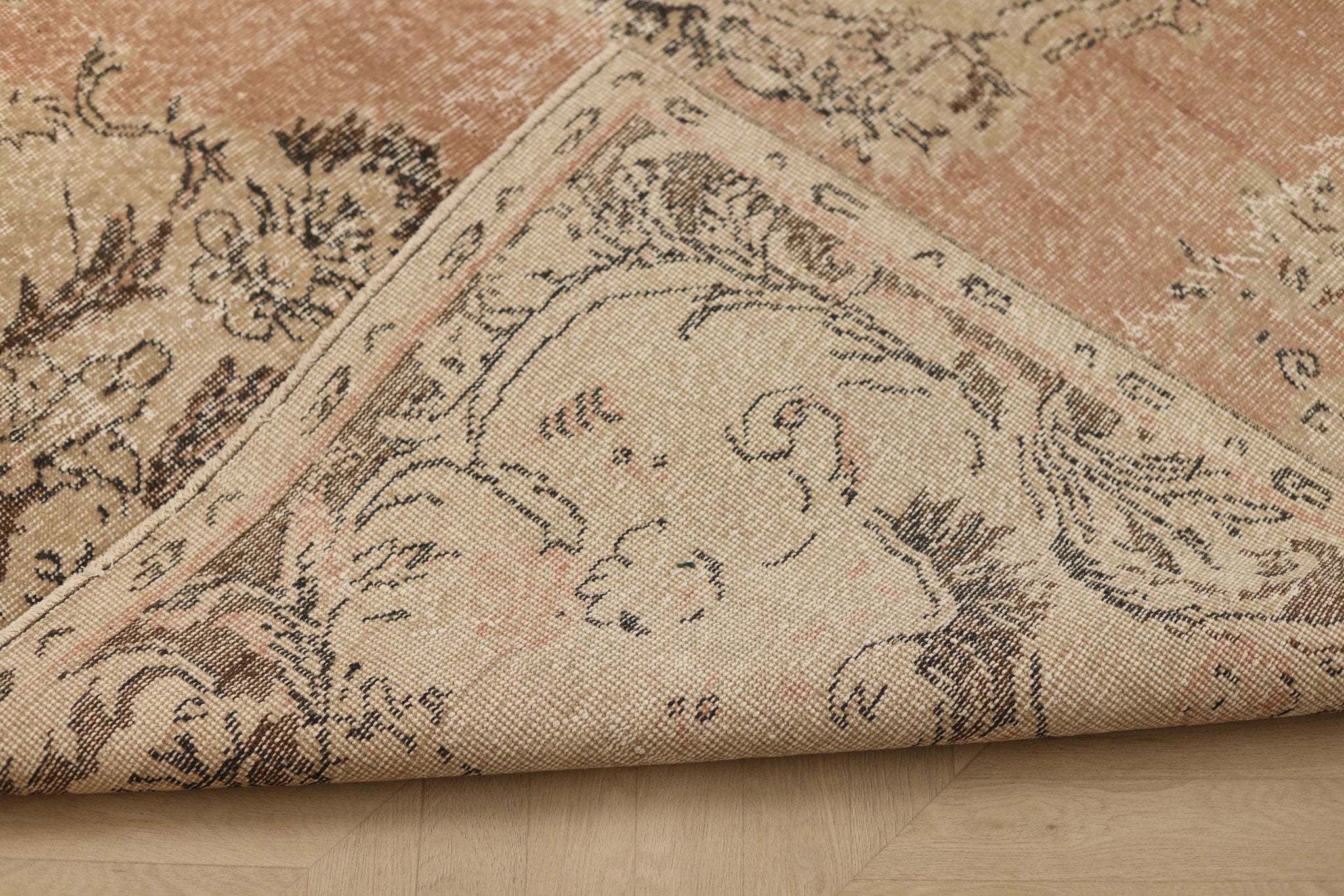 Vintage Isparta Turkish Area Rug 6x9 ft — Brown & Beige Floral (No. 60826)