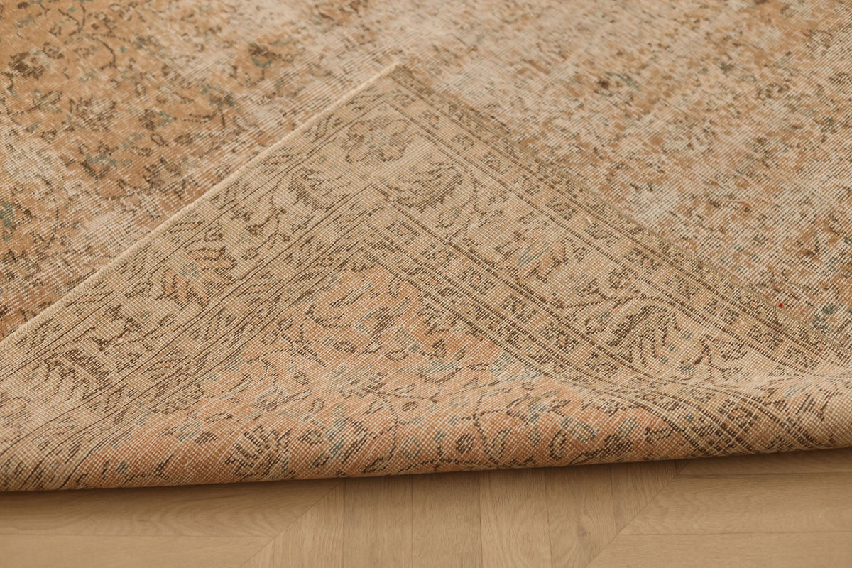 Vintage Isparta Turkish Area Rug 6x9 ft — Orange & Gray Distressed