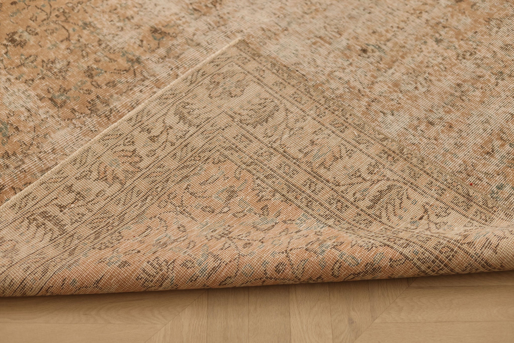 Vintage Isparta Turkish Area Rug 6x9 ft — Orange & Gray Distressed