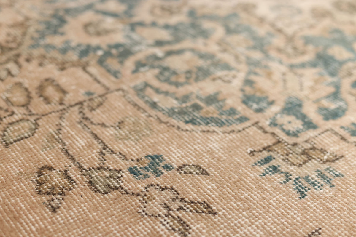 Vintage Isparta Turkish Area Rug 7x10 ft — Beige Floral (No. 60887)