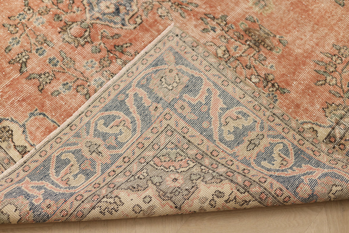 Vintage Isparta Turkish Area Rug 6x9 ft — Orange Floral (No. 60897)