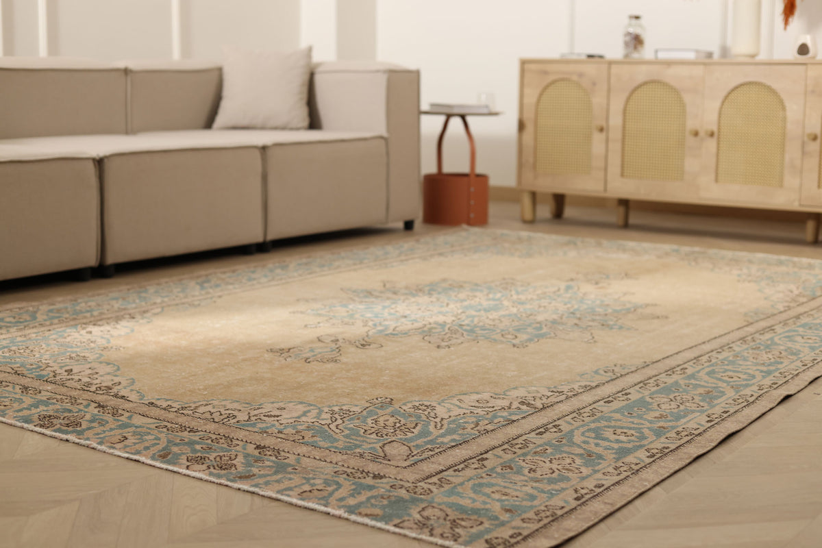 Vintage Isparta Turkish Area Rug 7x10 ft — Beige Floral (No. 60899)