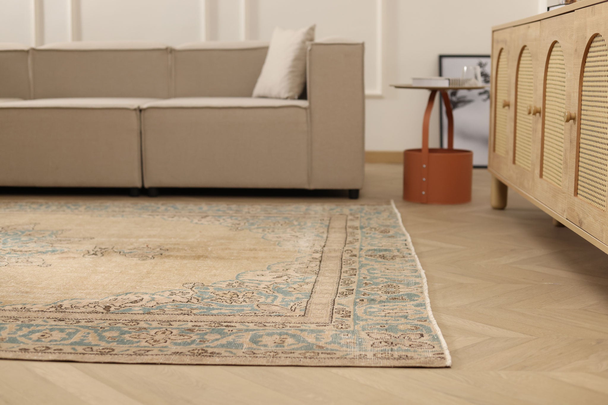 Vintage Isparta Turkish Area Rug 7x10 ft — Beige Floral (No. 60899)