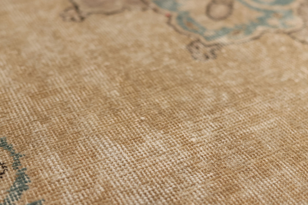 Vintage Isparta Turkish Area Rug 7x10 ft — Beige Floral (No. 60899)