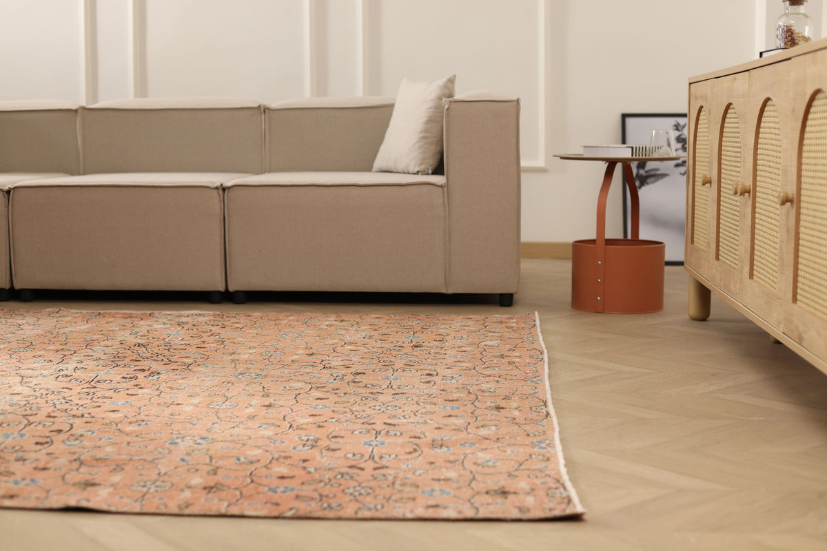 Vintage Isparta Turkish Area Rug 6x10 ft — Orange Floral (No. 60905)