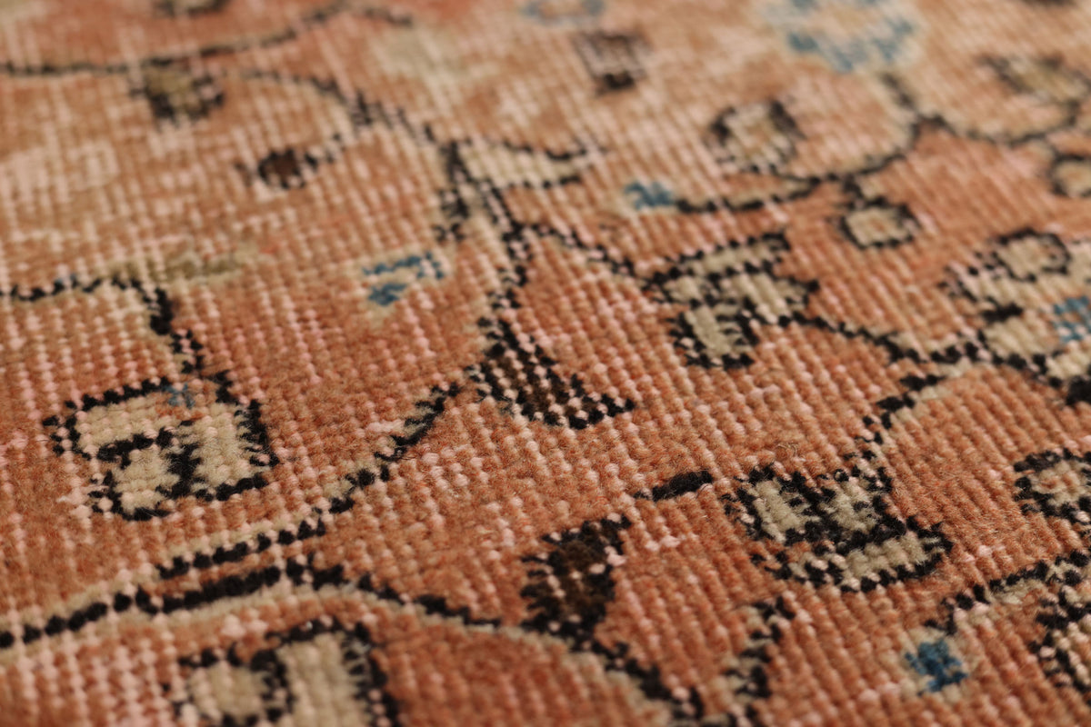 Vintage Isparta Turkish Area Rug 6x10 ft — Orange Floral (No. 60905)