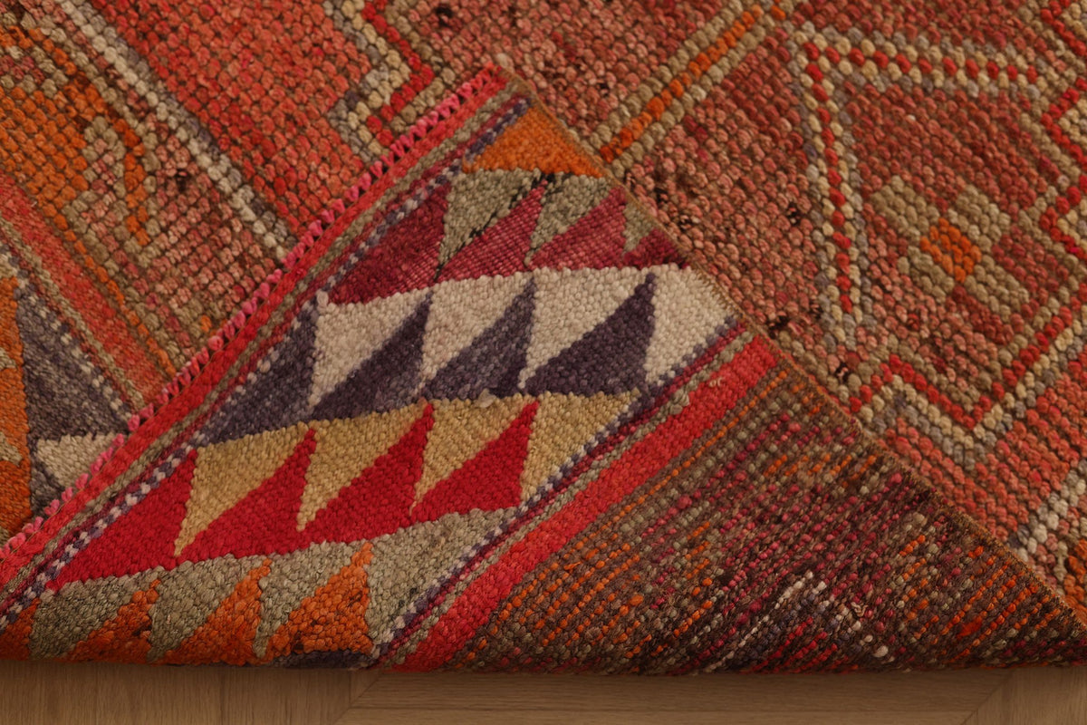 Vintage Southeastern Persian Style Kilim Runner Rug 3x11 ft — Red & Orange Geometric