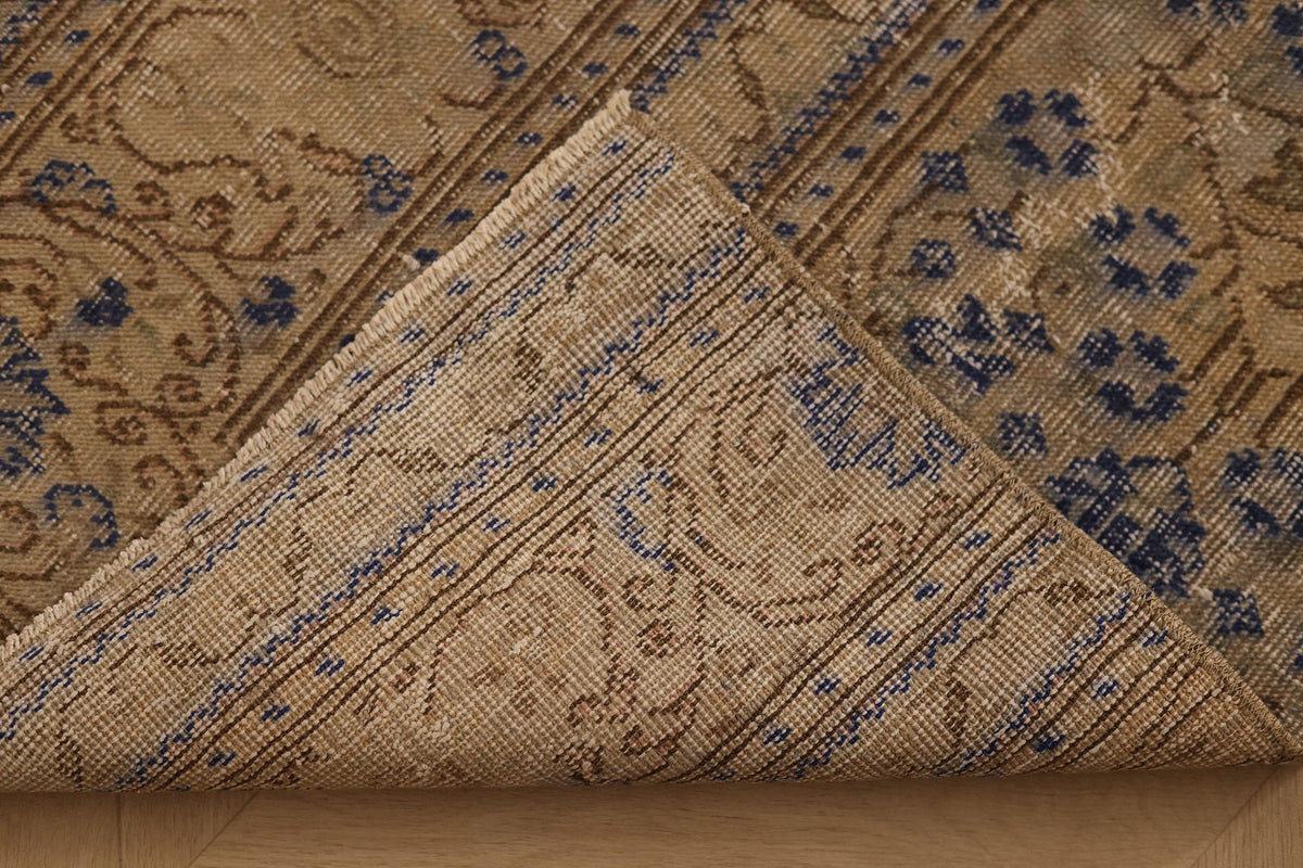 Vintage Southeastern Persian Style Runner Rug 2x9 ft — Beige & Blue Floral