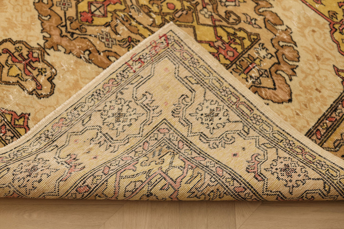 Vintage Isparta Turkish Area Rug 6x9 ft — Beige & Brown maximalist