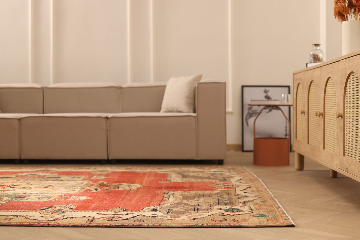 Vintage Sivas Turkish Area Rug 7x10 ft — Red & Beige Distressed