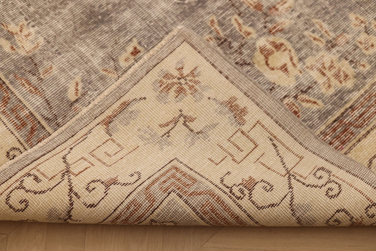 Vintage Isparta Turkish Area Rug 7x10 ft — Gray & Beige Floral