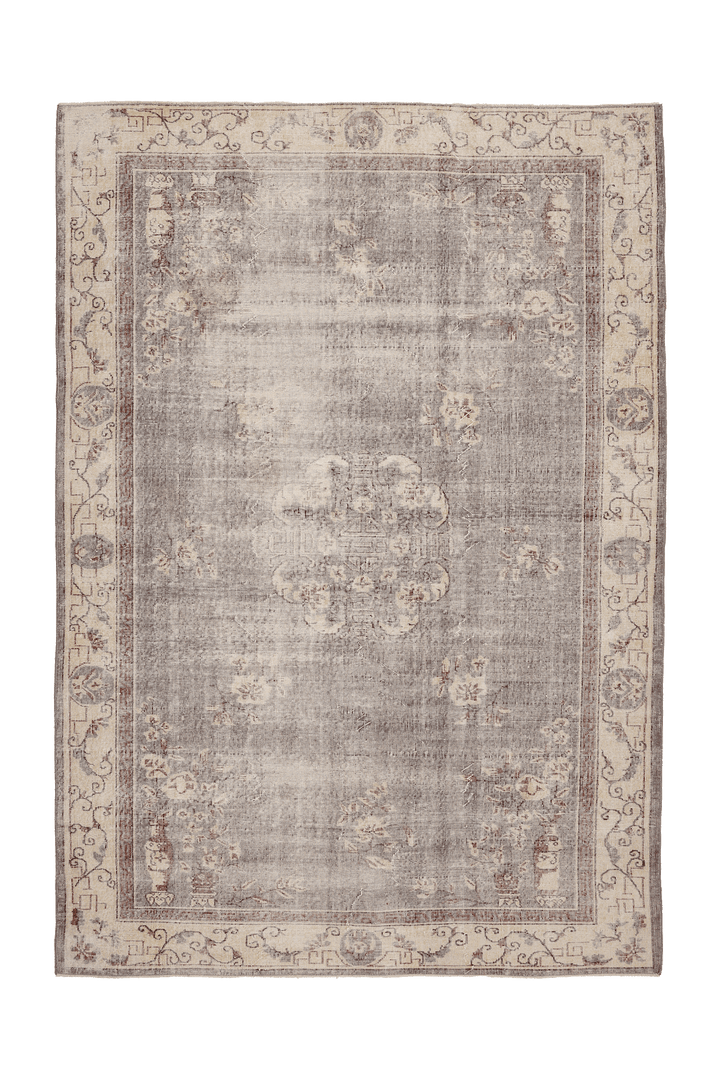 Vintage Isparta Turkish Area Rug 7x10 ft — Gray & Beige Floral