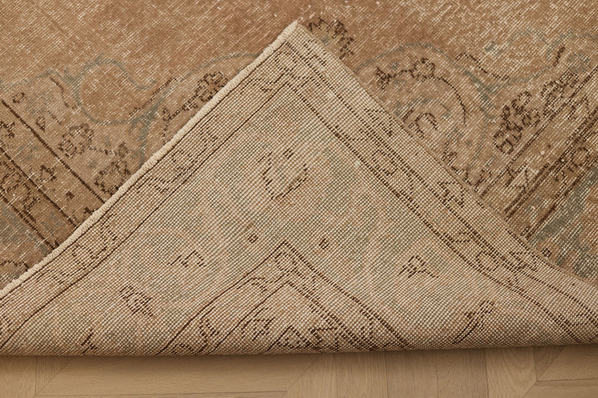 Vintage Isparta Turkish Area Rug 7x10 ft — Beige & Green Floral (No. 61578)