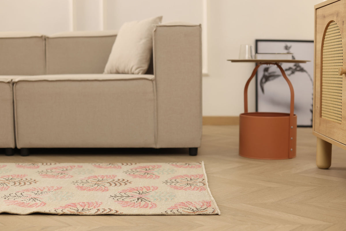 Vintage Manisa Turkish Runner Rug 3x6 ft — Beige & Pink Floral