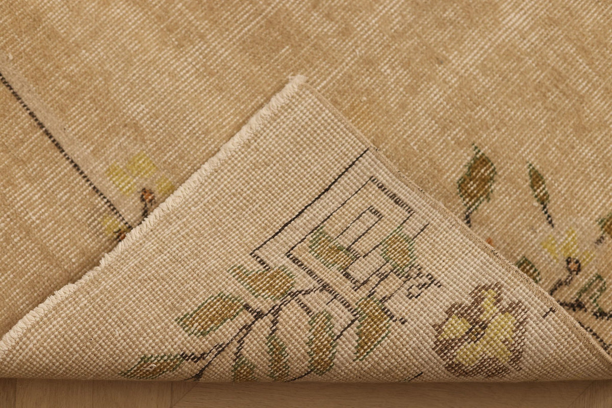 Vintage Isparta Turkish Runner Rug 2x10 ft — Beige & Brown Floral
