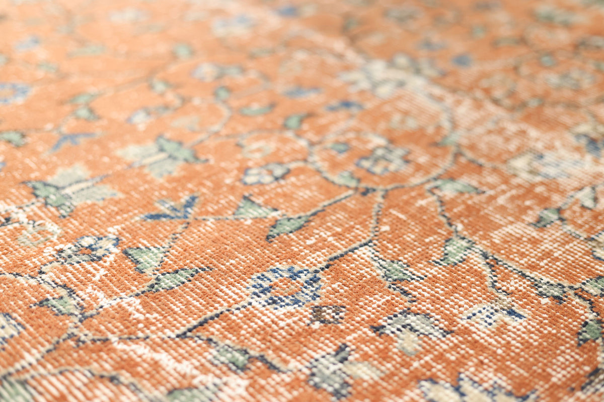 Vintage Isparta Turkish Area Rug 5x8 ft — Orange Floral (No. 61749)