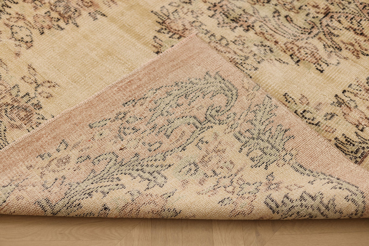 Vintage Manisa Turkish Area Rug 5x8 ft — Beige & Pink Floral