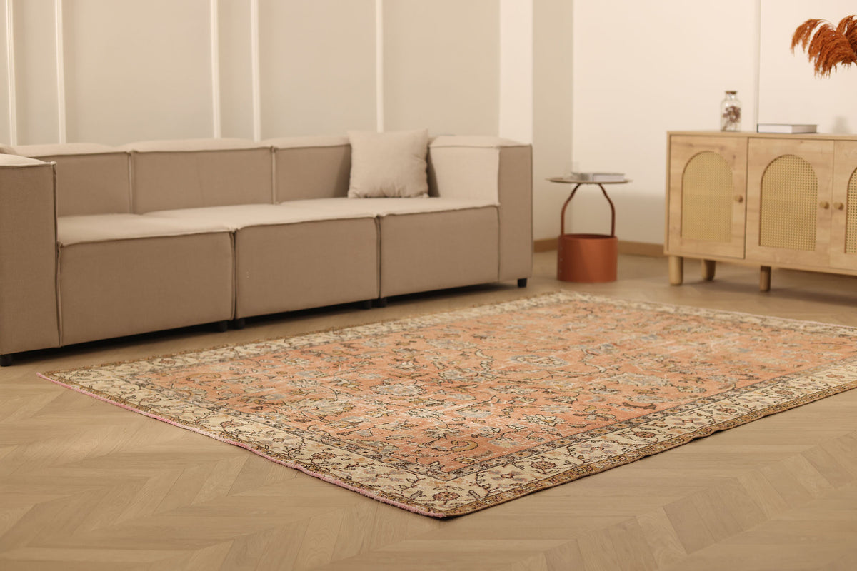 Vintage Isparta Turkish Area Rug 6x9 ft — Pink & Beige Floral