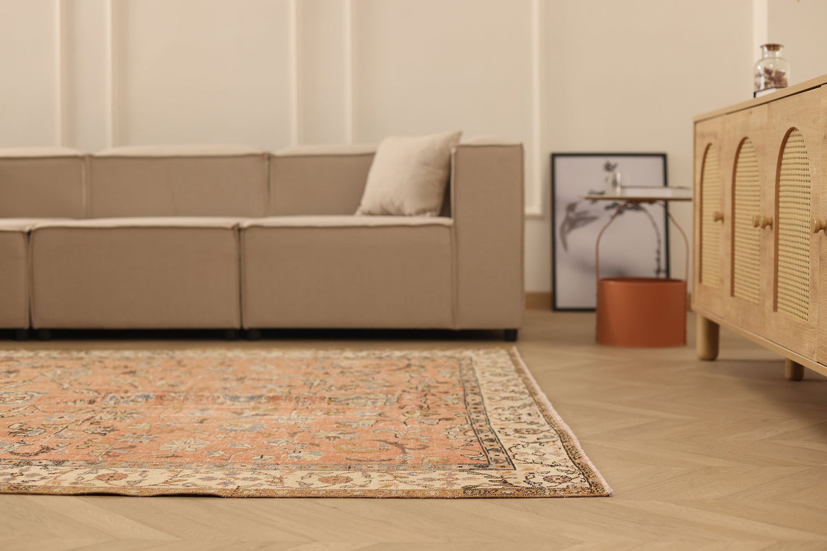Vintage Isparta Turkish Area Rug 6x9 ft — Pink & Beige Floral