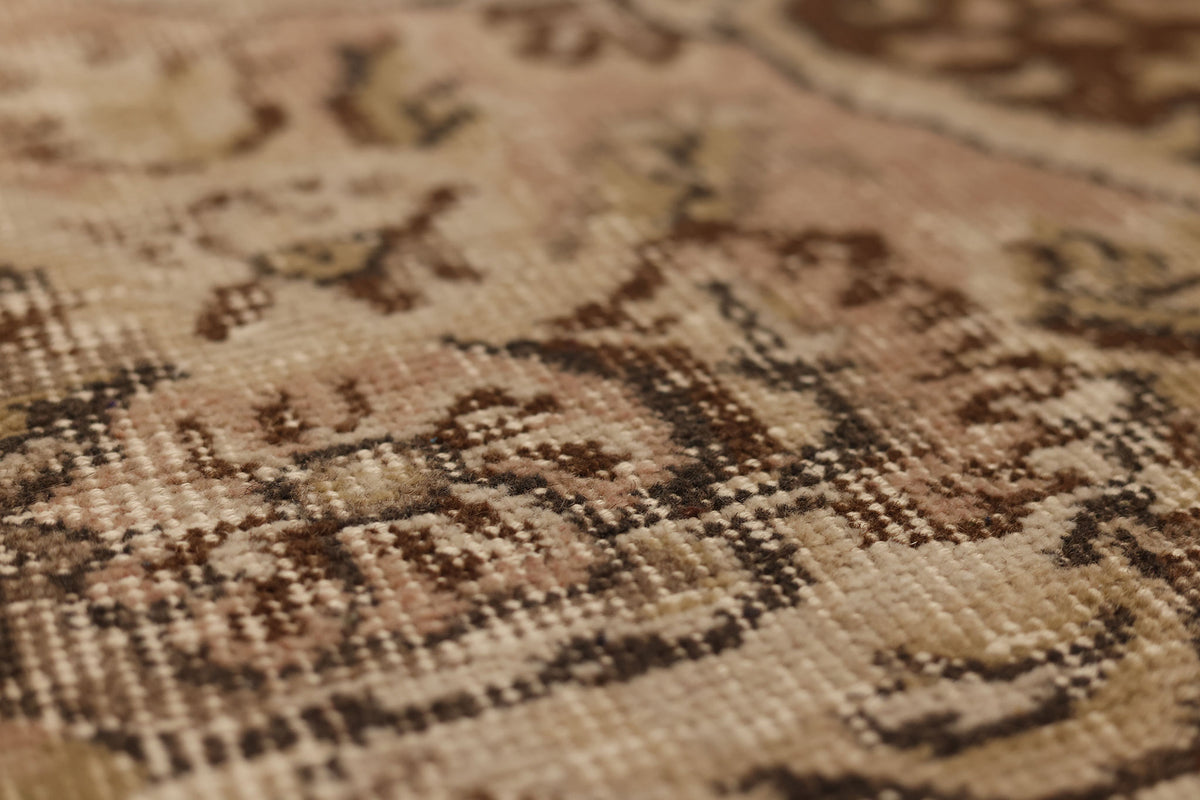 Vintage Isparta Turkish Area Rug 5x8 ft — Brown & Beige Floral
