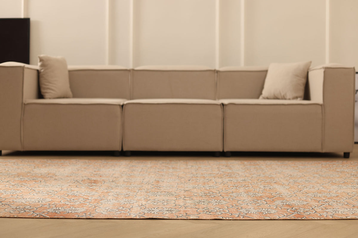 Vintage Isparta Turkish Area Rug 5x9 ft — Orange & Gray Floral