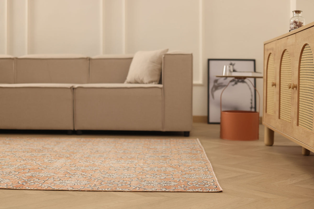 Vintage Isparta Turkish Area Rug 5x9 ft — Orange & Gray Floral