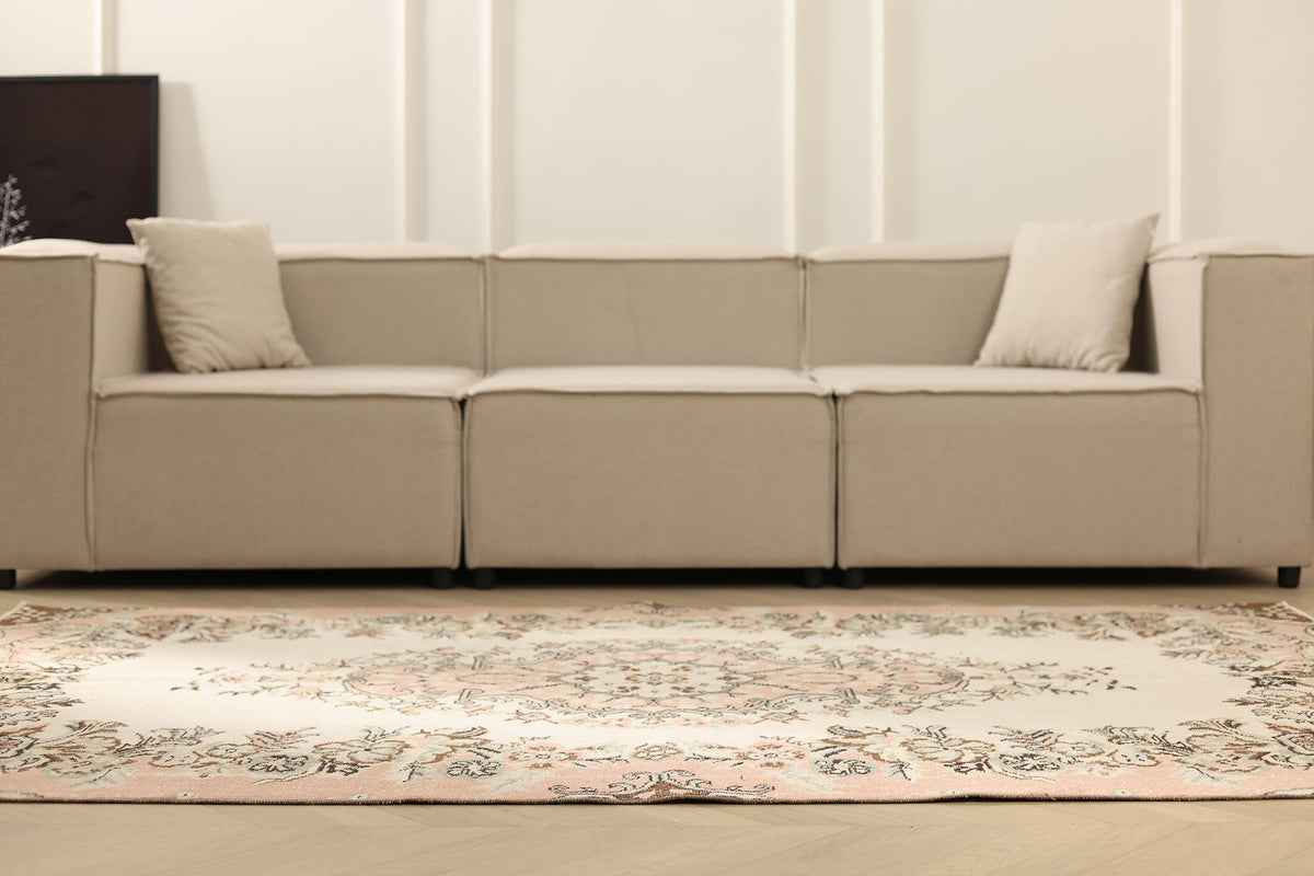 Vintage Isparta Turkish Area Rug 4x8 ft — White & Orange Floral