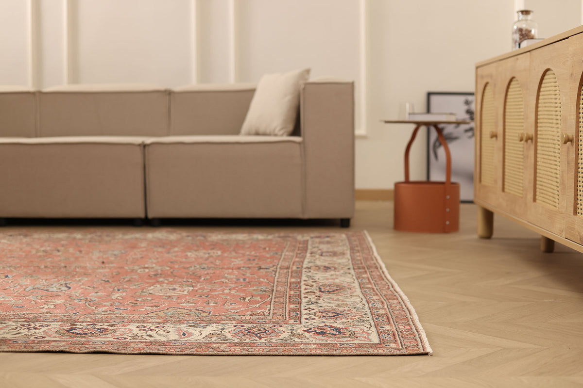 Vintage Isparta Turkish Area Rug 7x9 ft — Red Floral