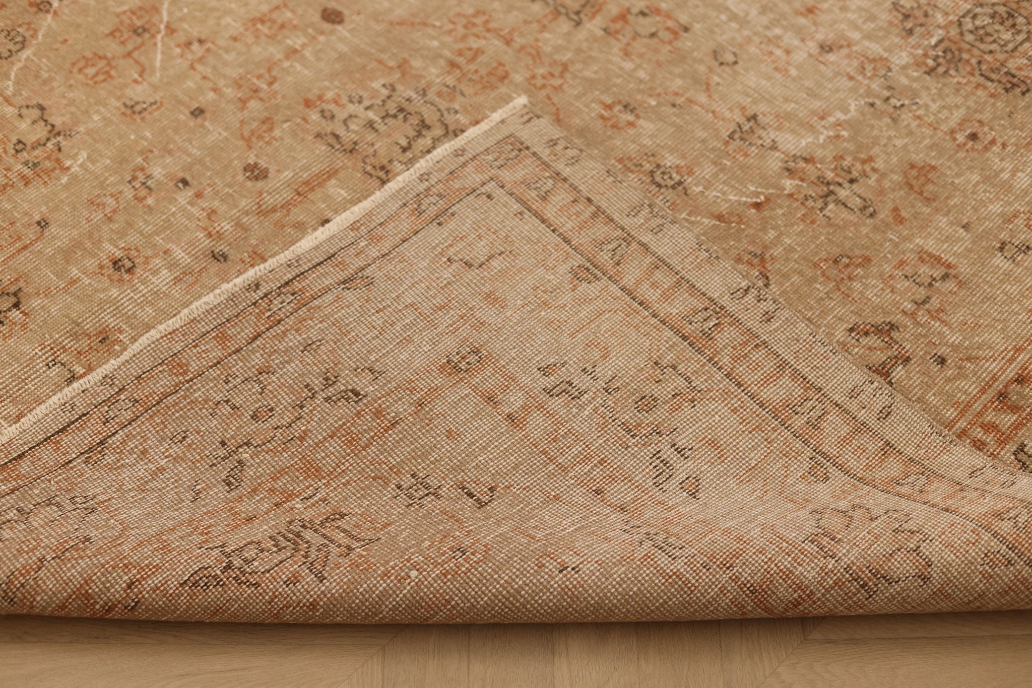 Vintage Isparta Turkish Area Rug 6x8 ft — Beige & Brown Floral