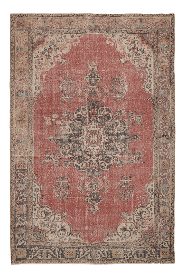 Vintage Isparta Turkish Area Rug 6x9 ft — Red & Beige maximalist