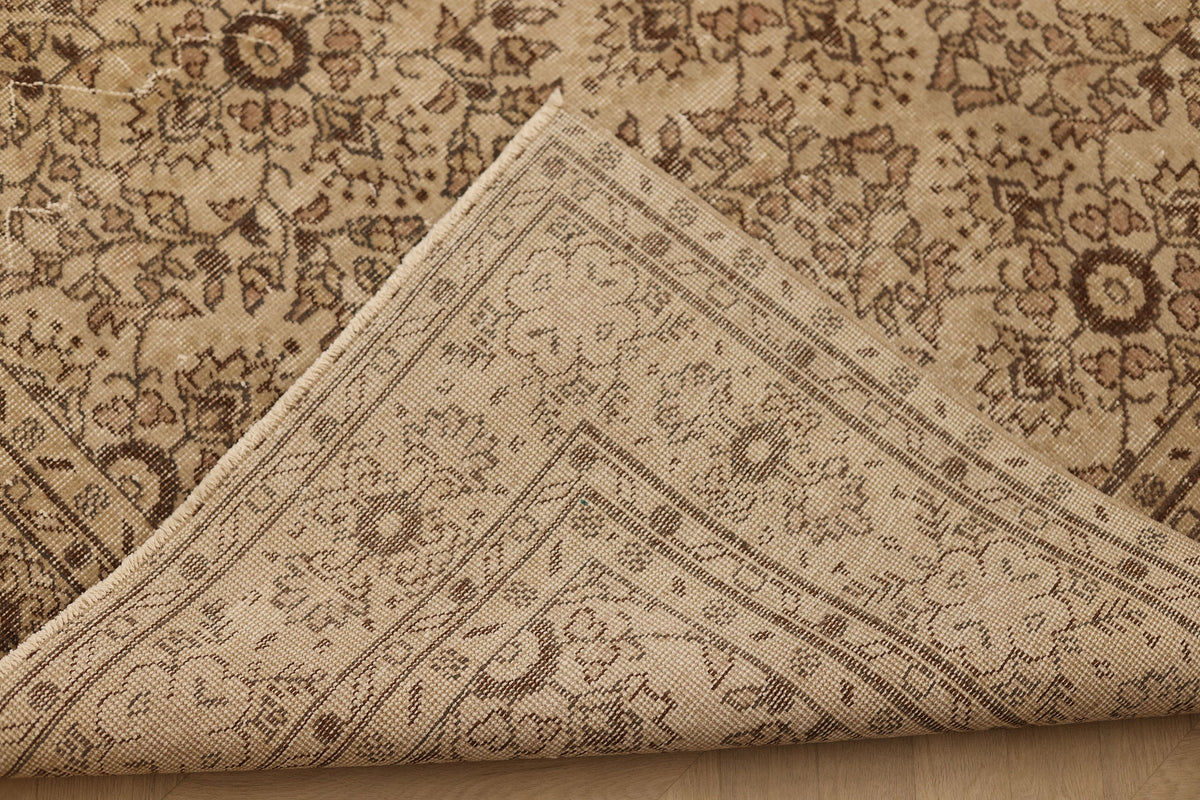 Vintage Isparta Turkish Area Rug 6x10 ft — Beige & Brown Floral (No. 61864)