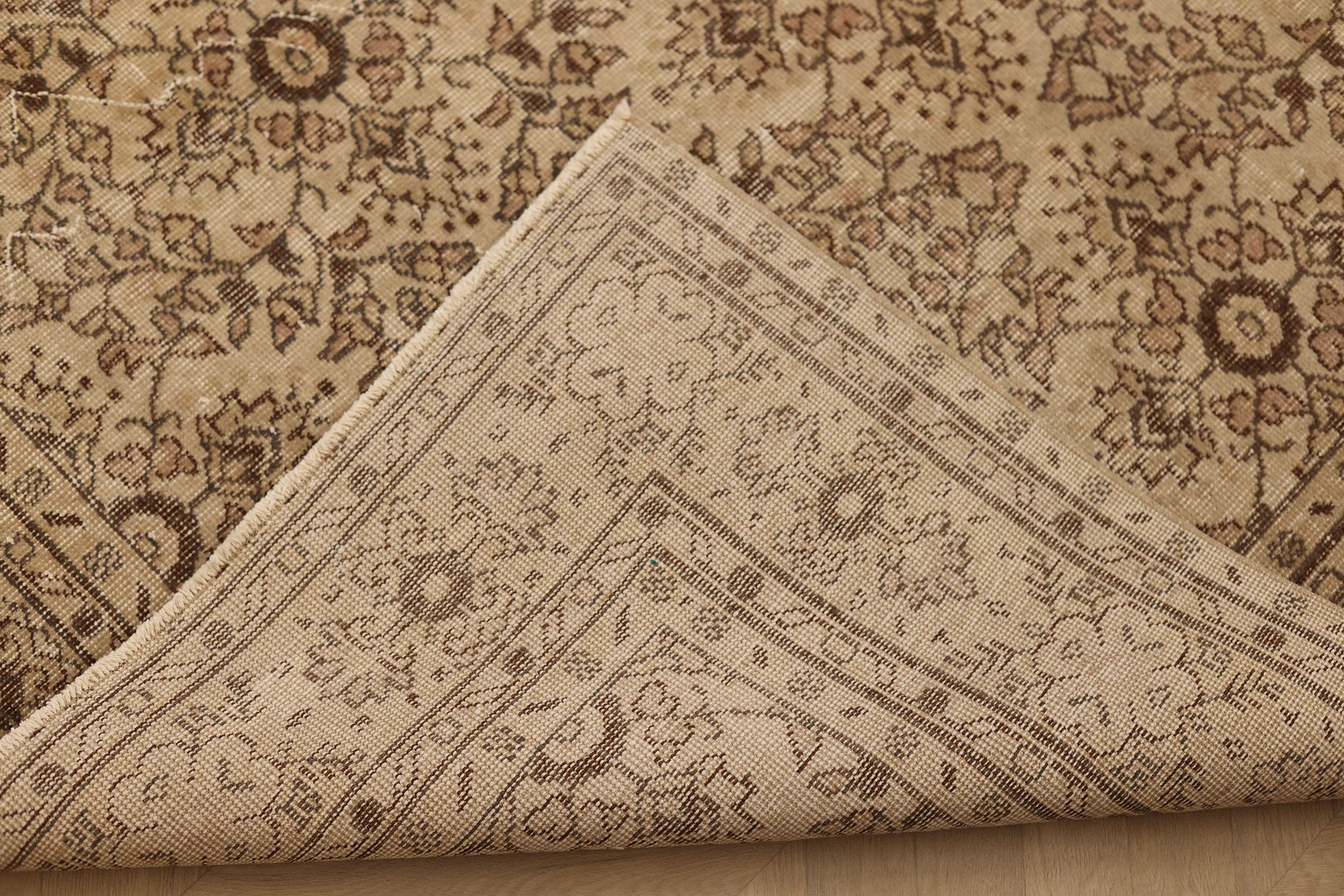 Vintage Isparta Turkish Area Rug 6x10 ft — Beige & Brown Floral (No. 61864)