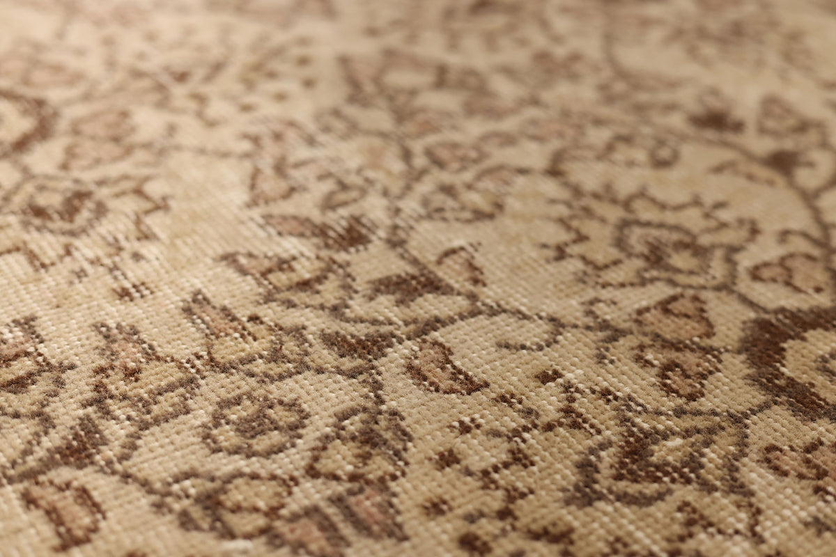 Vintage Isparta Turkish Area Rug 6x10 ft — Beige & Brown Floral (No. 61864)