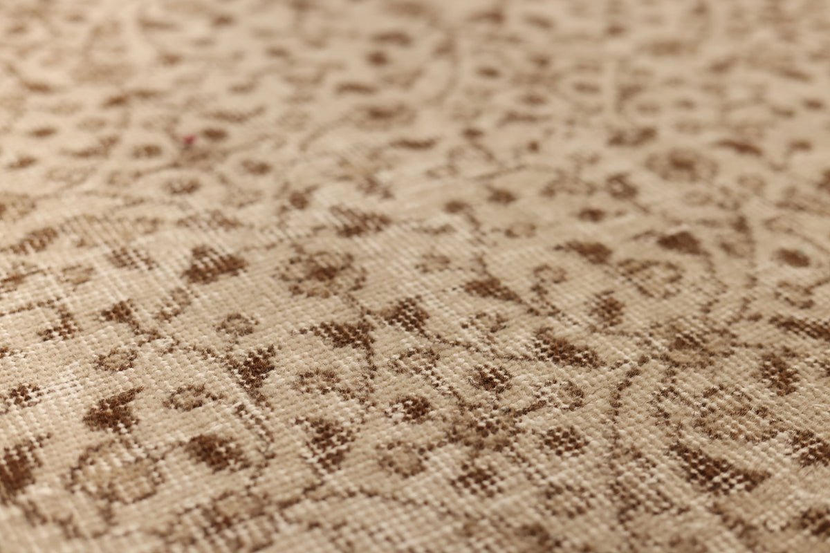 Vintage Isparta Turkish Area Rug 6x9 ft — Beige & Brown Floral (No. 61866)