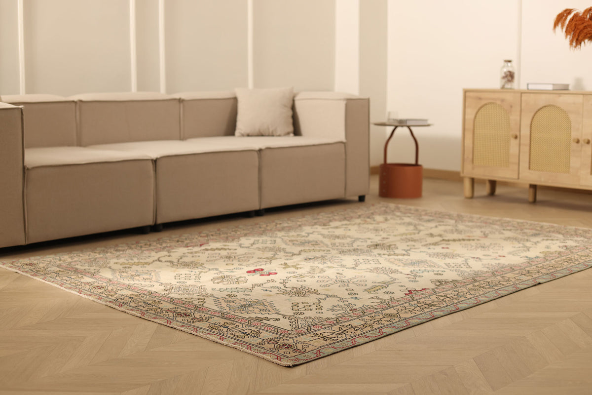 Vintage Kayseri Turkish Area Rug 6x8 ft — Beige & Brown Geometric